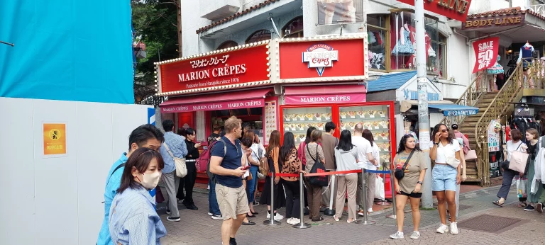 Marion Crepe, Tokyo